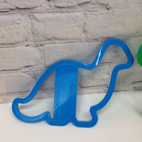 Vintage Wilton Jumbo Cookie Cutters Green Bear Blue Dinosaur Birthday Party Fun - Picture 3 of 8